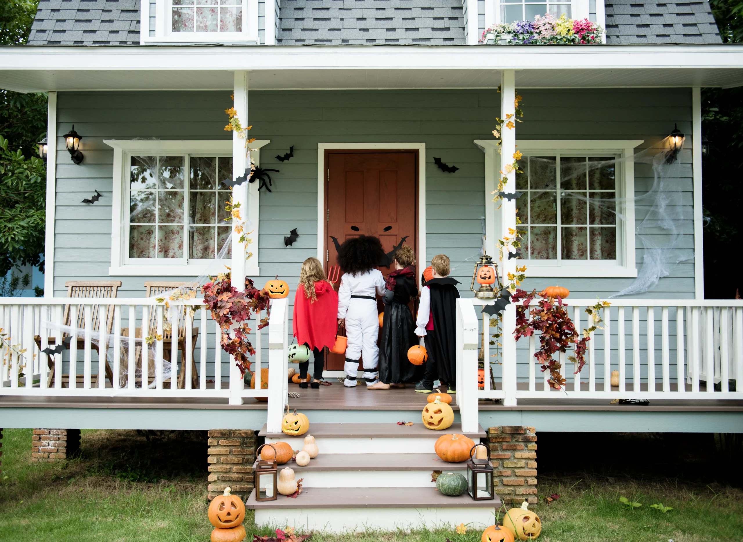 Decorated Halloween Homes